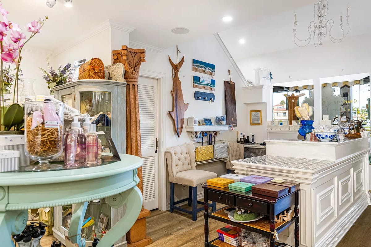 Charleston Provence Boutique Image 3