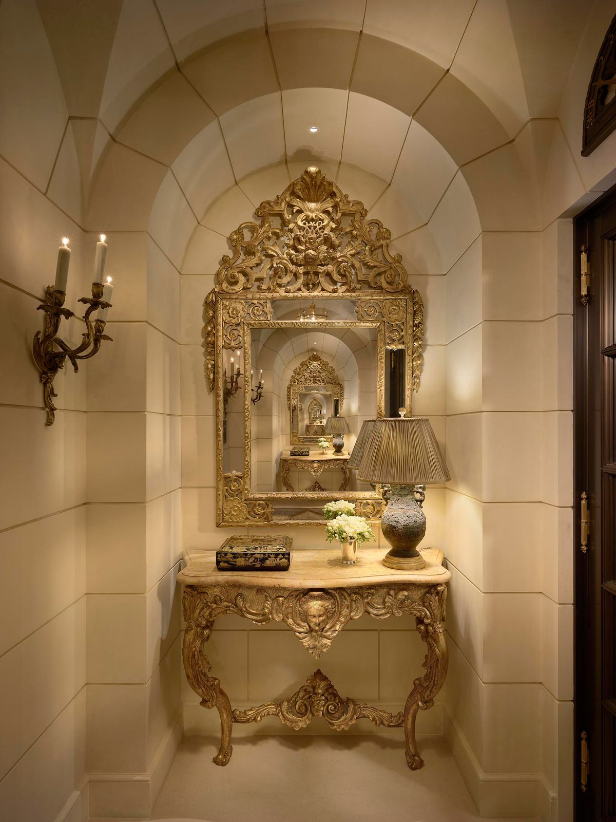 Classic French Apartment Image 2