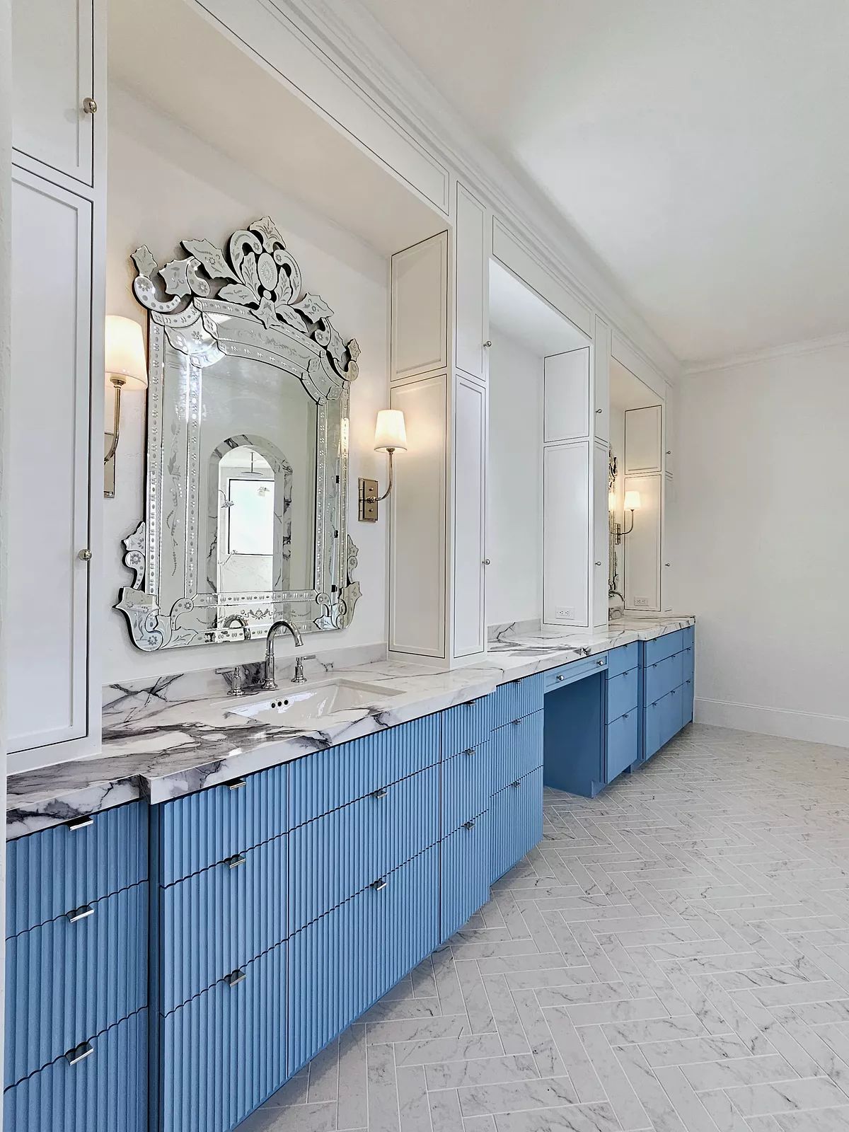 Luxe Coastal Living Image 33