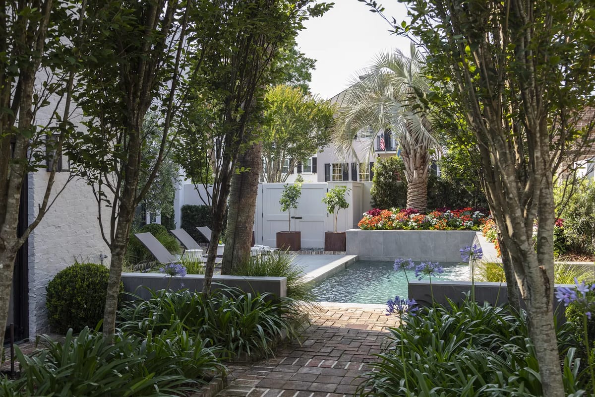 Historic Charleston Modern Image 25