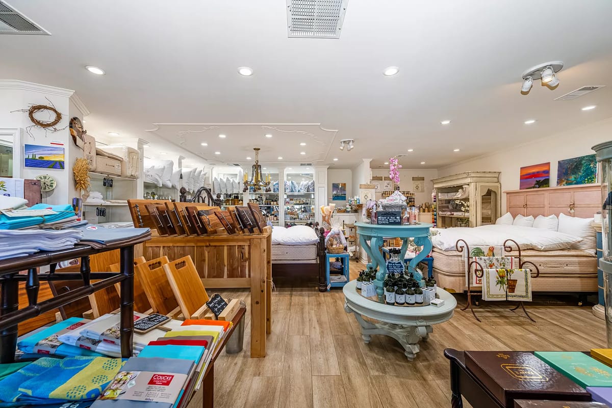 Charleston Provence Boutique Image 13