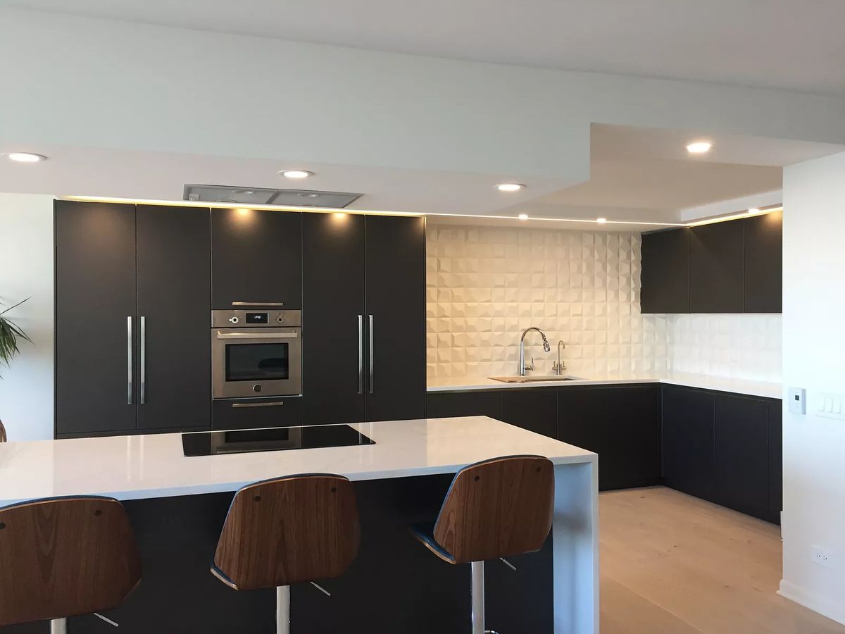 Modern Kitchen Done Image 5