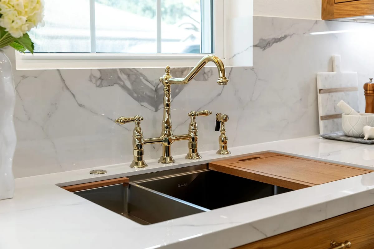 Coastal Vibes Image 98