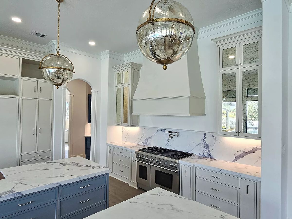 Luxe Coastal Living Image 1