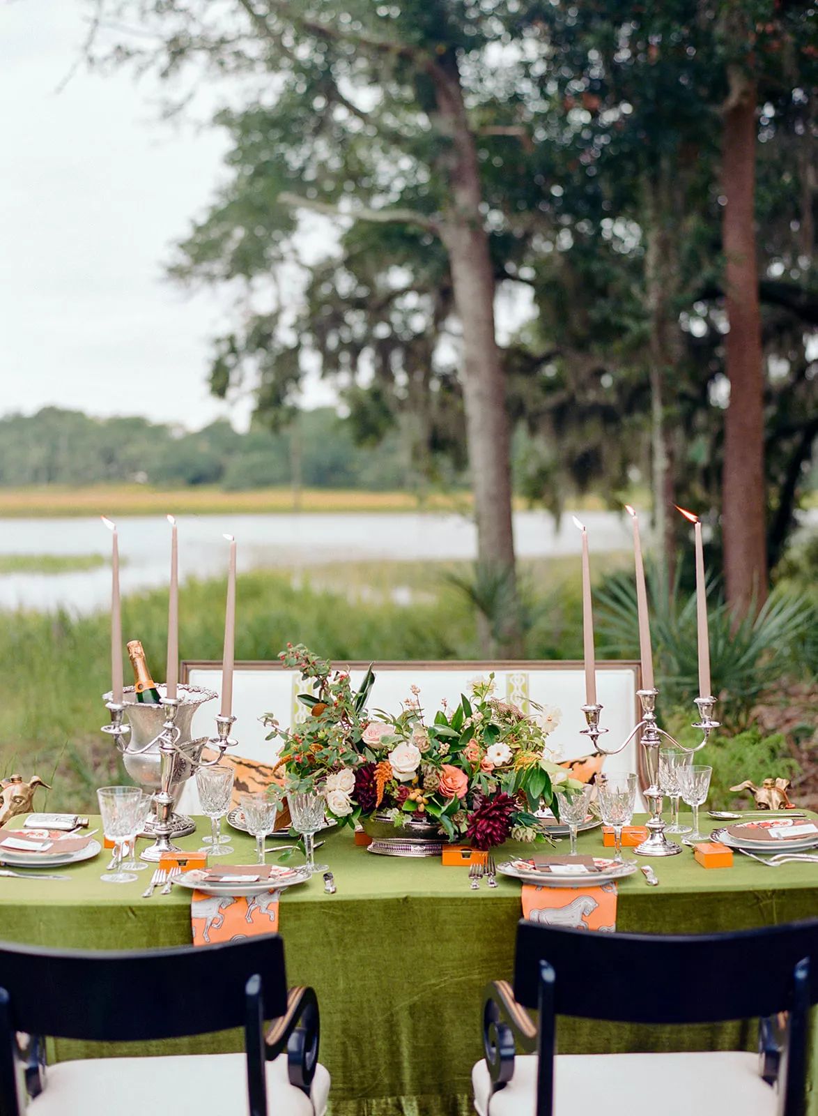 Supper Club By The River Image 14