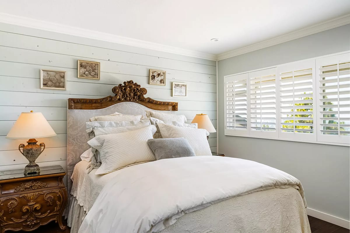 Coastal Sophisticate Image 39