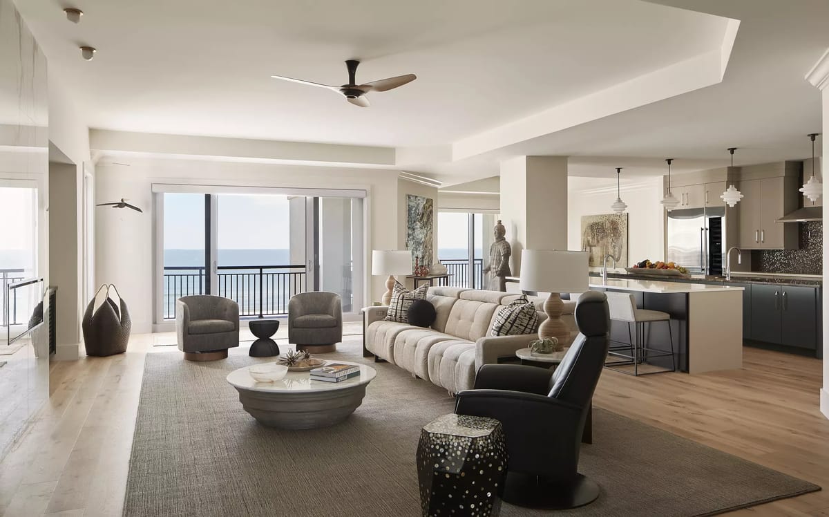 Oceanfront Penthouse Image 3