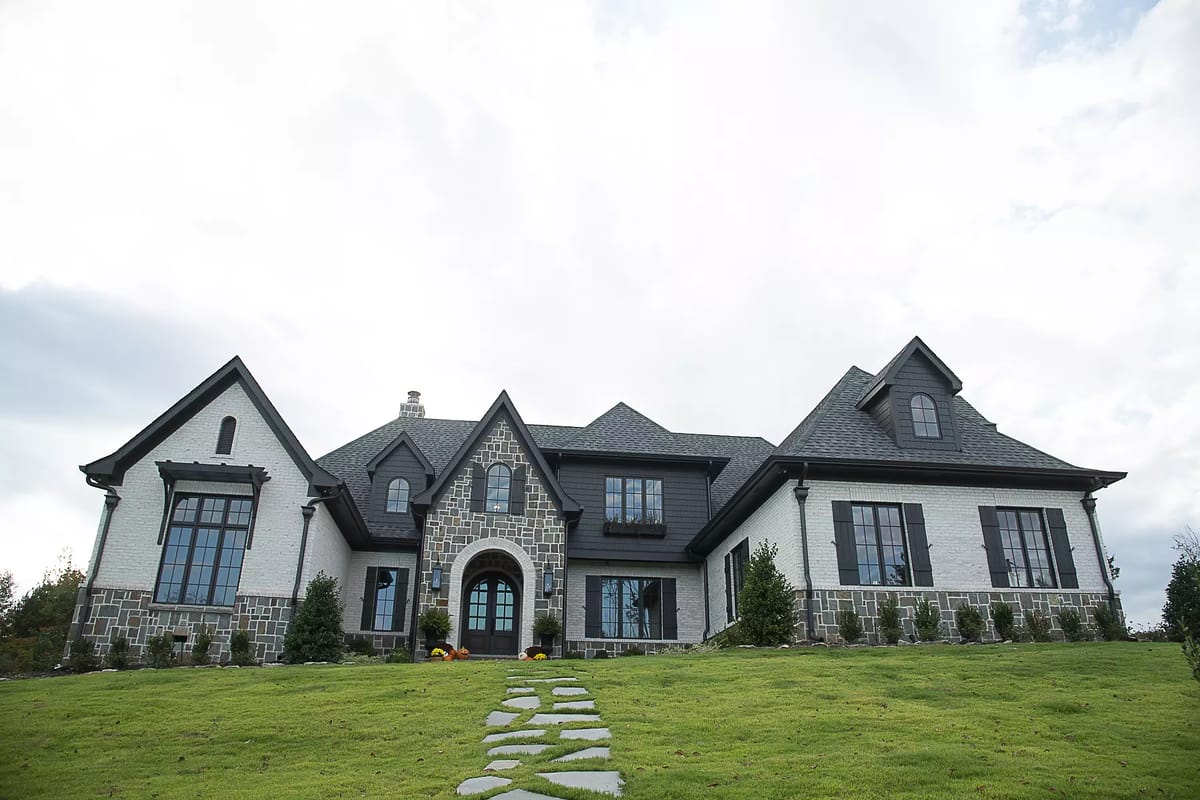 North Alabama Estate Image 1