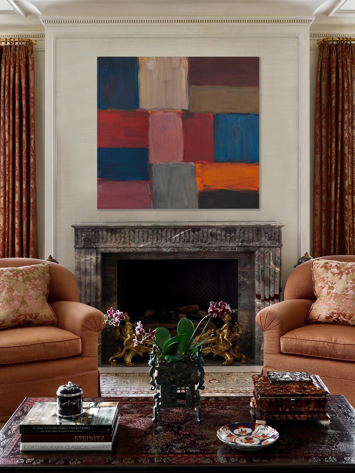 Classic French Apartment Image 7