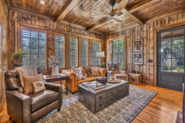 Layson Residence