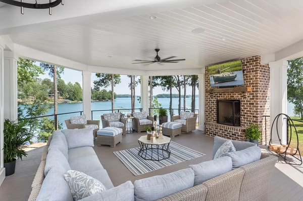 Lake Keowee