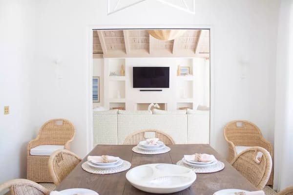 Jupiter Island Guest House