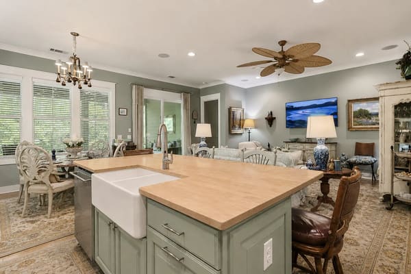Lowcountry Charmer