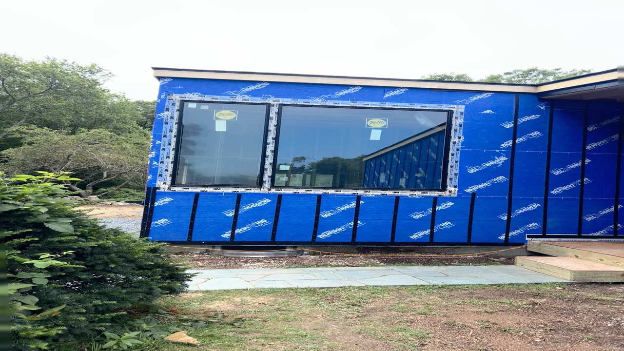 6 AM Midcentury Modern Renovation Image 8