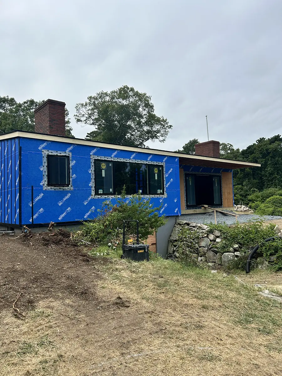 6 AM Midcentury Modern Renovation Image 4