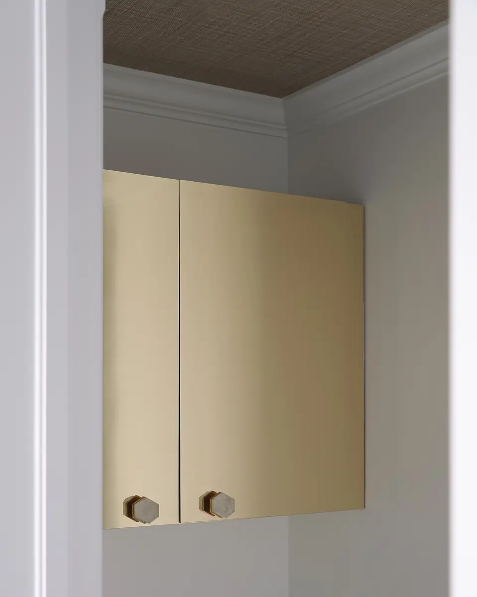 Beachfront Sea Spray Image 12