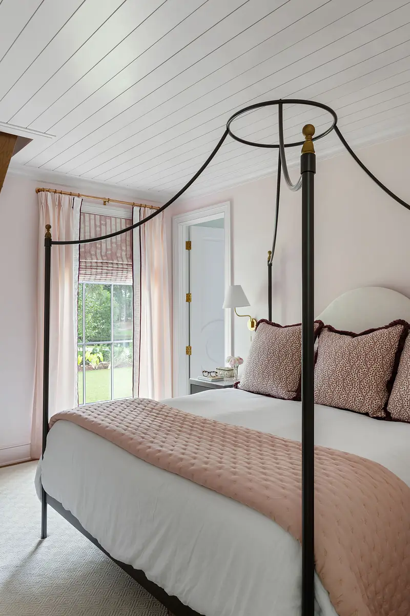 Backcountry Cottage  Image 26