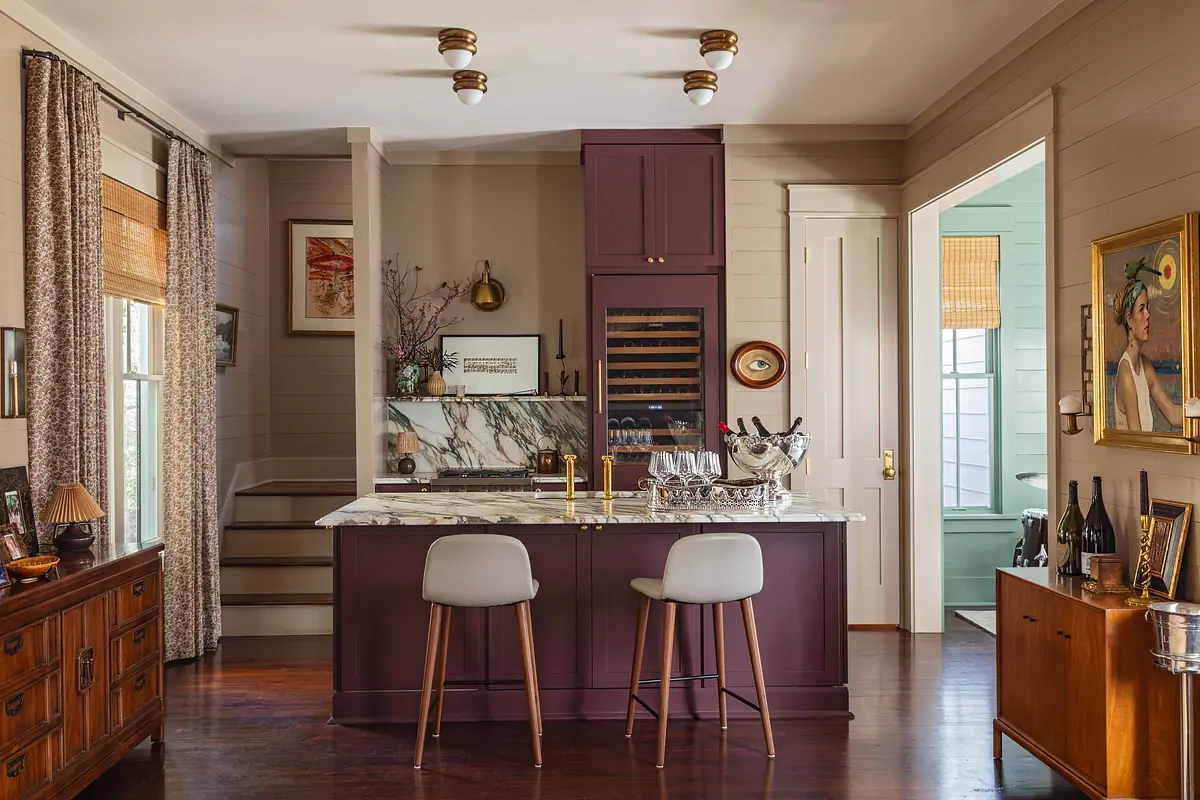 Listening Lounge Image 11