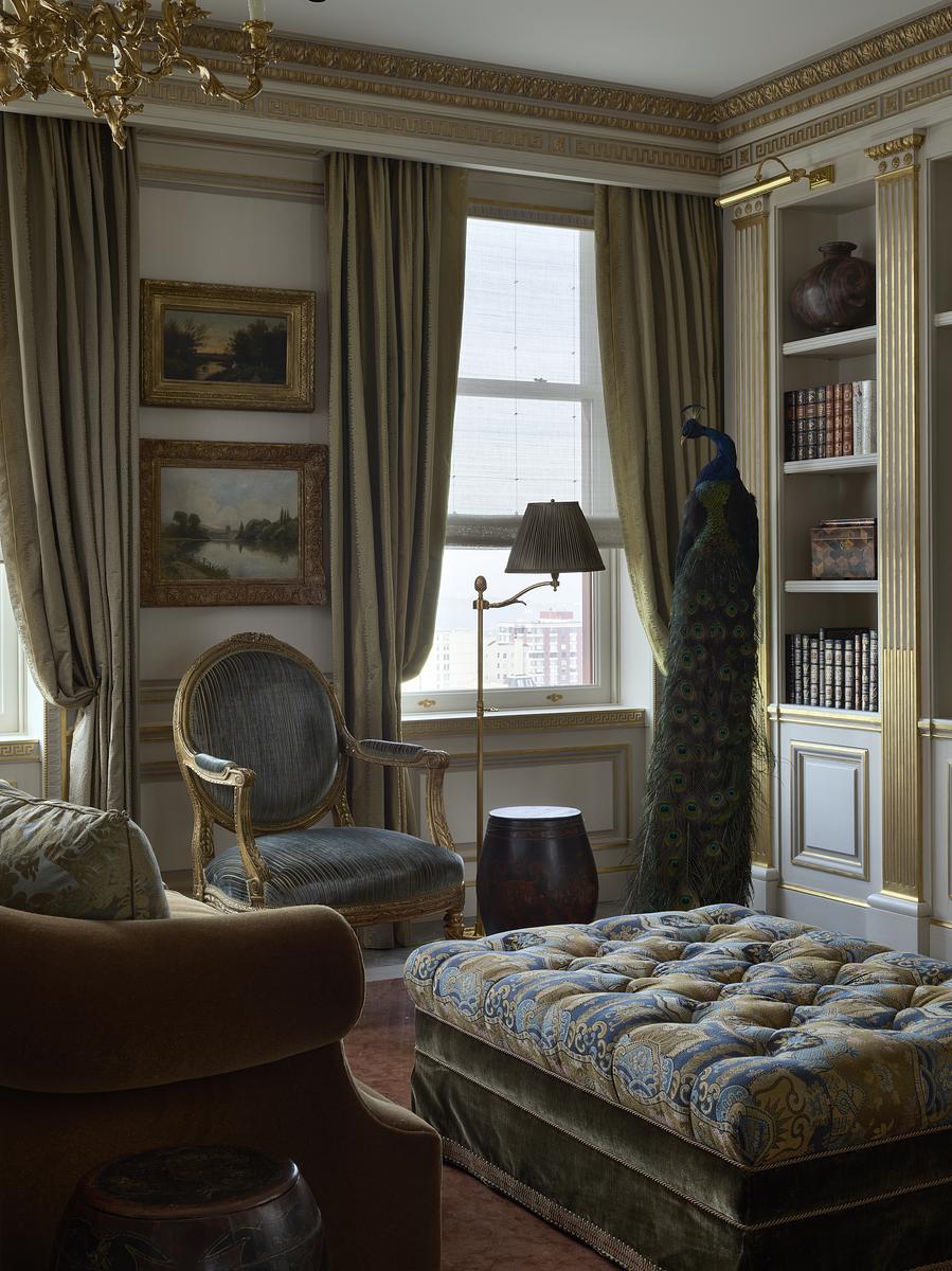 Classic French Apartment Image 26