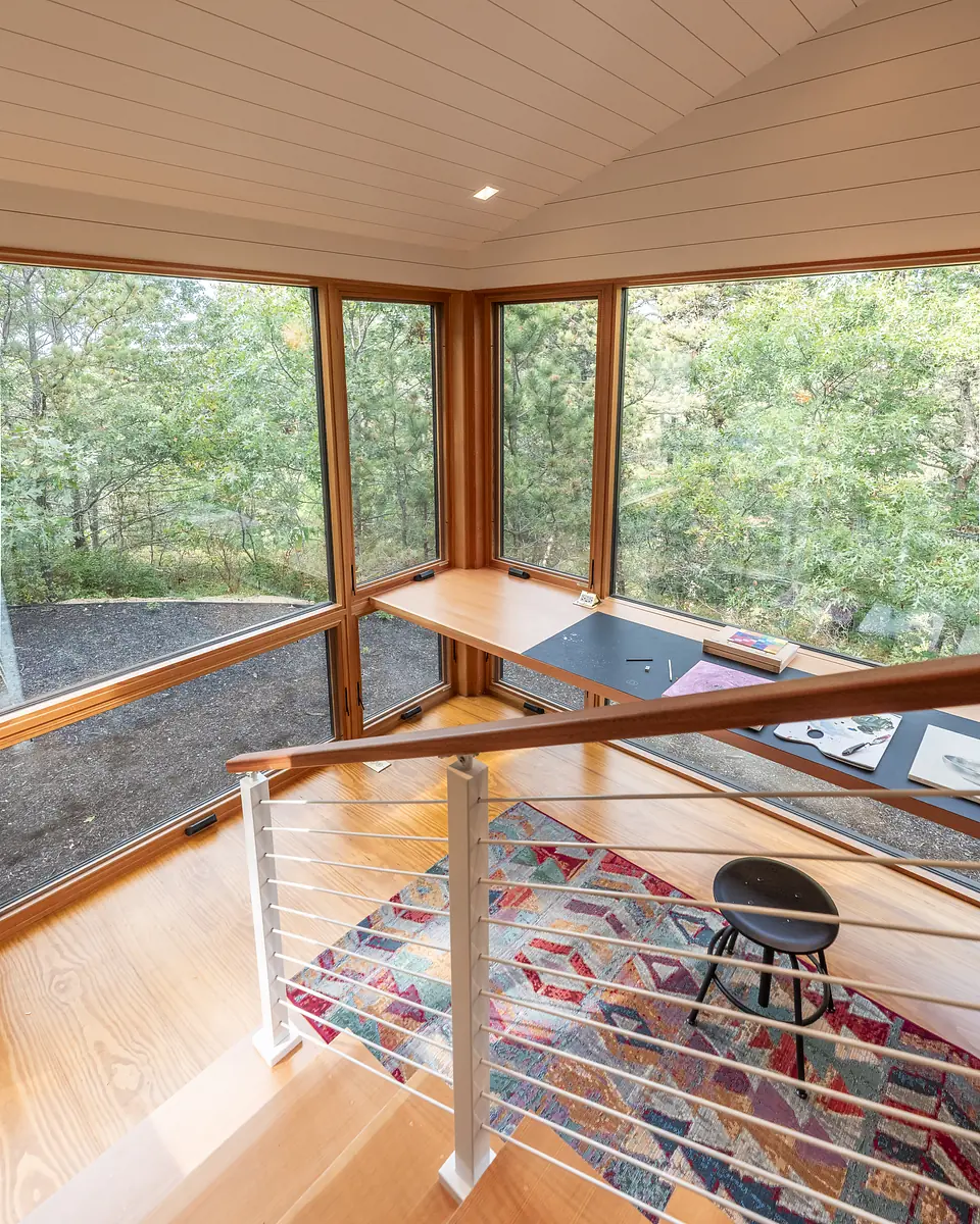 Modern Truro Office Image 10