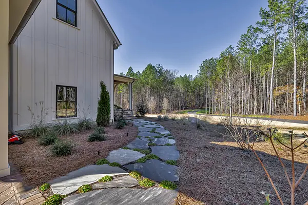 Layson Residence