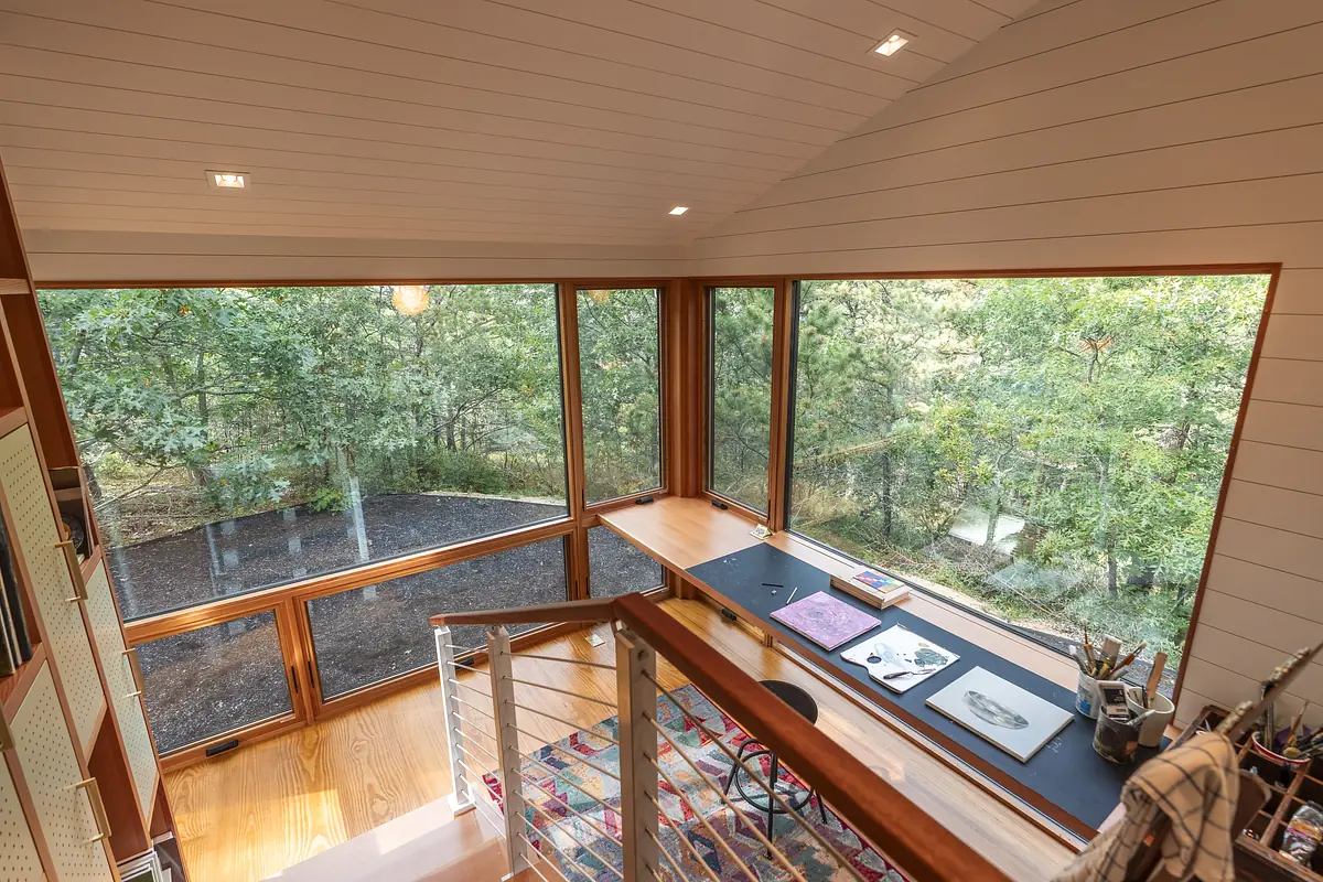 Modern Truro Office Image 11