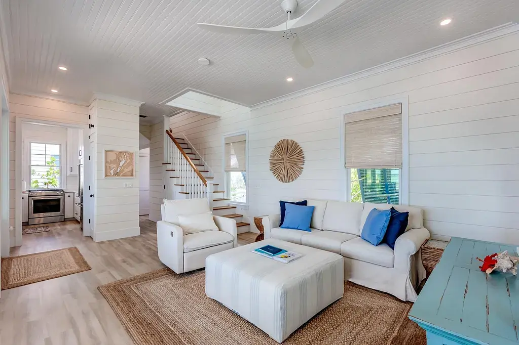 Project No. 887 Abaco Inn Image 29