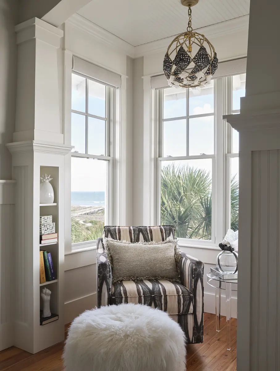 Beachfront Sea Spray Image 15