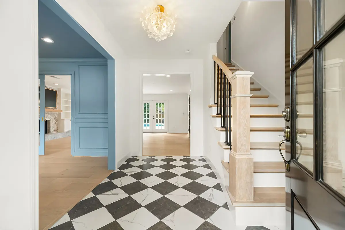 Coastal Vibes Image 57