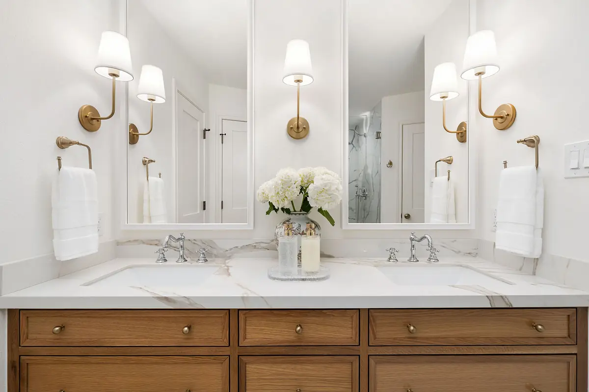 Coastal Vibes Image 12