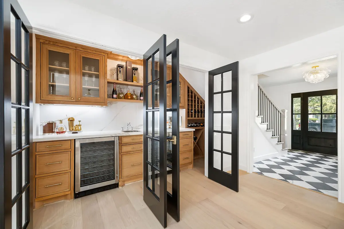 Coastal Vibes Image 78